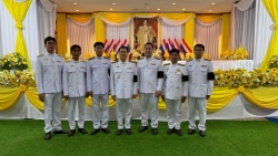 LINE_ALBUM_งานราชพิธีวันที่ 5 ธันวาคม 2568_251208_10.jpg - เทศบาลตำบลสันป่าตอง ได้เข้าร่วมพิธีเนื่องในวันคล้ายวันพระบรมราชสมภพพระบาทสมเด็จพระบรมชนกาธิเบศร มหาภูมิพลอดุลยเดชมหาราช บรมนาถบพิตร วันชาติ และวันพ่อแห่งชาติ 5 ธันวาคม 2568  | https://www.sanpatong.go.th